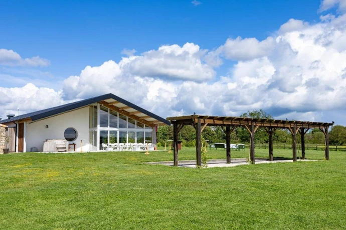 Les Landes Genusson Domaine 4 Plumes