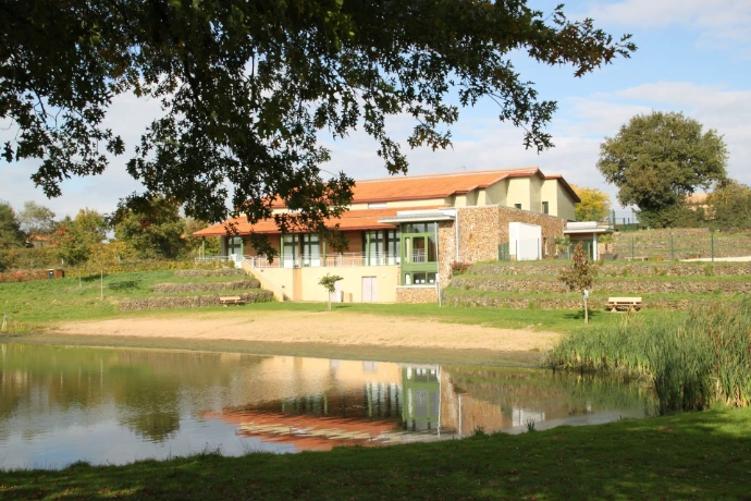 Montilliers Salle Le Lys