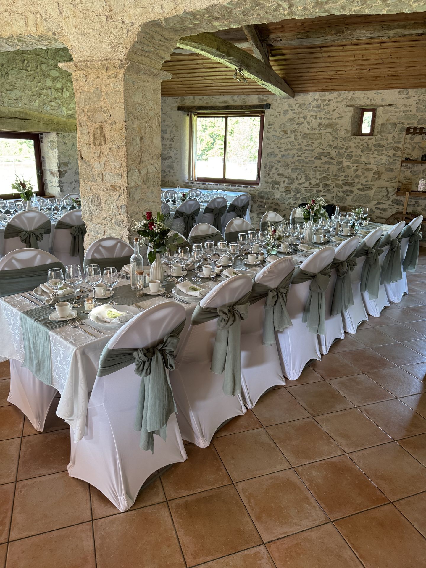 decoration salle La Chaumerie vert sauge