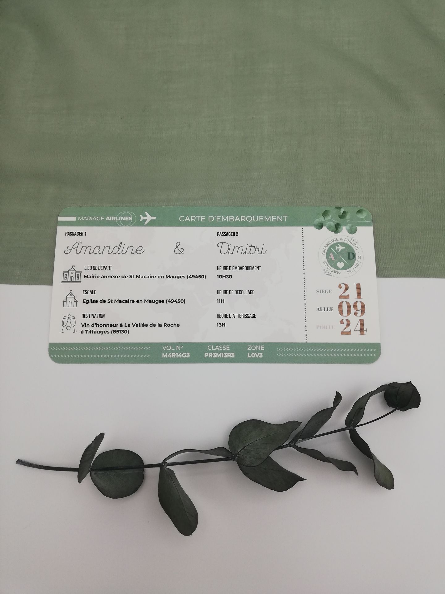 Faire part mariage voyage vert sauge